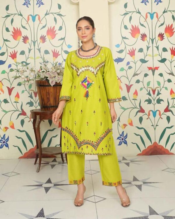 Gentle Whispers: Lawn Embroidered Kurta 2 Piece Suit with Classic Appeal - Image 3